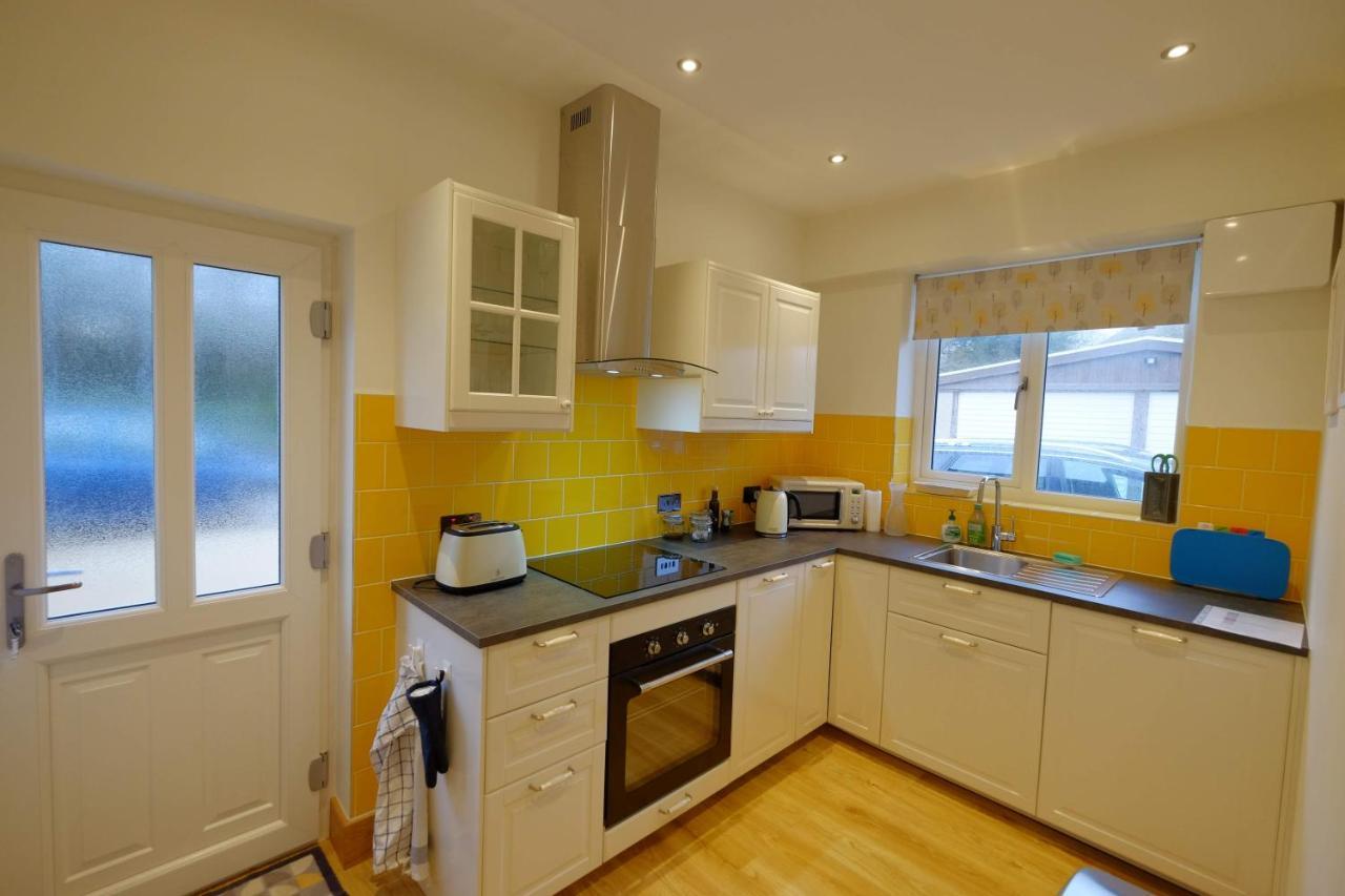 The Annex Apartment Milford on Sea Ngoại thất bức ảnh
